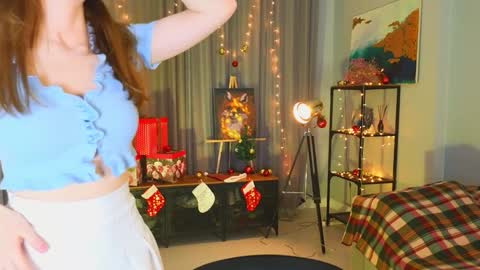 Snapshot of edithbrucker chatting on 12.13.24 Im Sally Im new here lets meet online show from 12.13.24