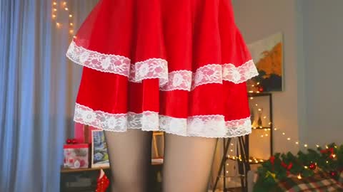 Snapshot of edithbrucker chatting on 12.29.24 Im Sally Im new here lets meet online show from 12.29.24
