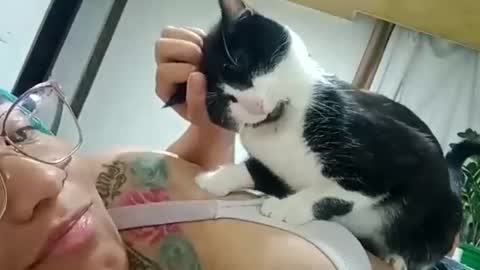 Snapshot of eireneninon chatting on 12.18.24 Eirene online show from 12.18.24