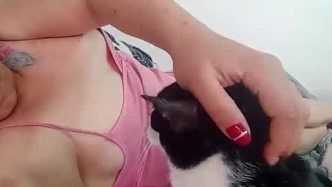 Snapshot of eireneninon chatting on 01.26.25 Eirene online show from 01.26.25