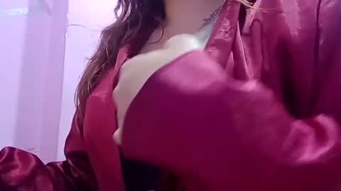 Snapshot of eireneninon chatting on 02.27.25 Eirene online show from 02.27.25