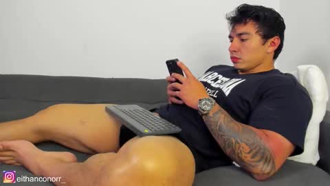 EITHAN CONOR online show from 12.01.25