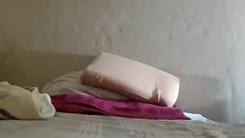 Snapshot of el131140 chatting on 02.10.25 Sebastin online show from 02.10.25