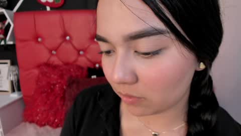 Snapshot of ela_hilton3 chatting on 12.20.24 Ela online show from 12.20.24