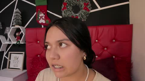 Snapshot of ela_hilton3 chatting on 12.23.24 Ela online show from 12.23.24