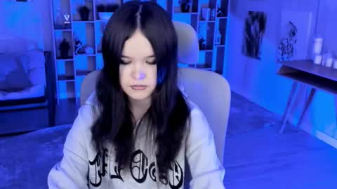 Your sweet girl online show from 10.22.25