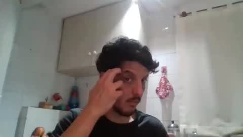 Snapshot of electrodreams chatting on 09.24.25 electrodreams online show from 09.24.25