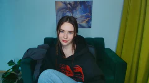 elenaoconar online show from 03.04.25