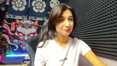 Snapshot of elfy_rare chatting on 10.23.25 Elfy online show from 10.23.25