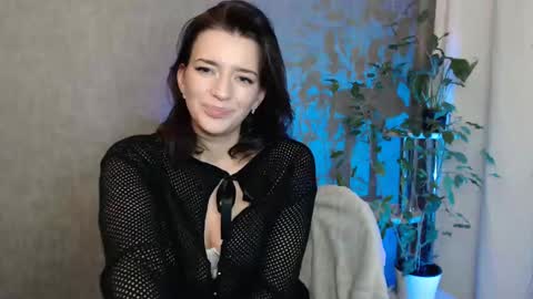 Snapshot of elinapretty chatting on 01.26.25 Elina online show from 01.26.25