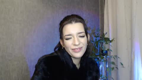 Snapshot of elinapretty chatting on 02.02.25 Elina online show from 02.02.25