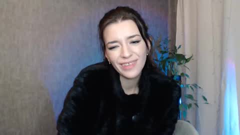 Snapshot of elinapretty chatting on 02.02.25 Elina online show from 02.02.25
