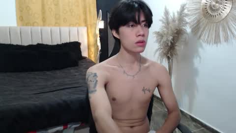 Snapshot of elio_collem chatting on 09.13.25 ELIO online show from 09.13.25