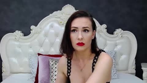 Krissy online show from 11.20.25