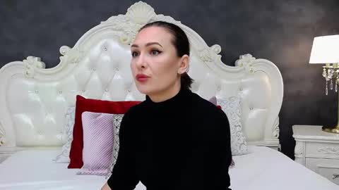 Krissy online show from 12.05.25