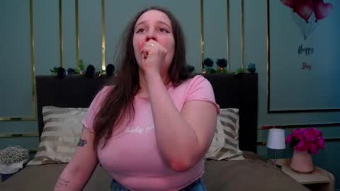 Snapshot of elisaminix_ chatting on 02.23.25 Elison online show from 02.23.25