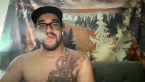 Snapshot of elitealex87 chatting on 10.28.25 elitealex87 online show from 10.28.25