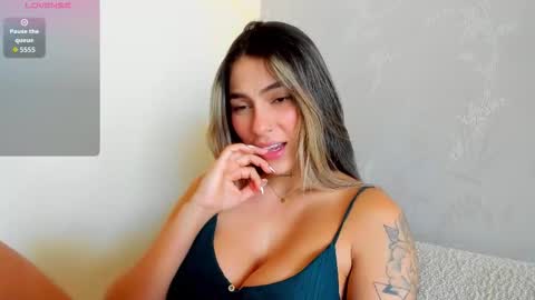 Snapshot of eliza_sanz chatting on 09.15.25 My name is ElizaPVT is open online show from 09.15.25