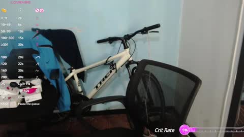 Snapshot of elizabeht_911 chatting on 02.26.25 elizabeht_911 online show from 02.26.25