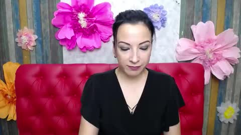 ElizabethSho online show from 09.16.25