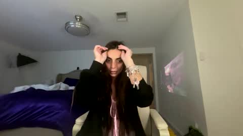 ella_ella_ella_ay online show from 10.07.25