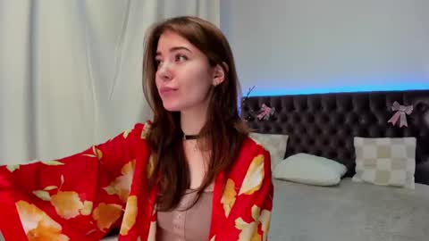 Snapshot of ella_mayers chatting on 02.03.25 Ella Mayers online show from 02.03.25