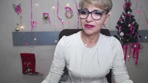 EllaBonito online show from 01.06.25