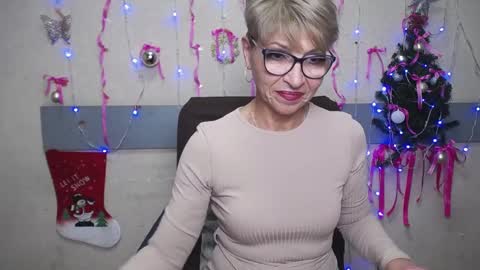 EllaBonito online show from 01.12.25