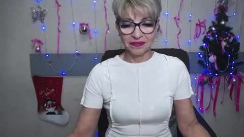 EllaBonito online show from 01.16.25