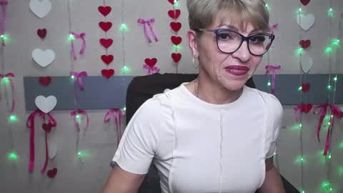 EllaBonito online show from 01.30.25