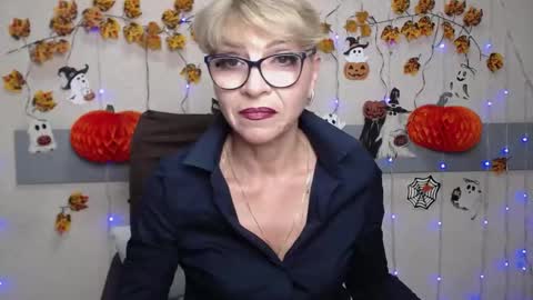 EllaBonito online show from 11.11.25