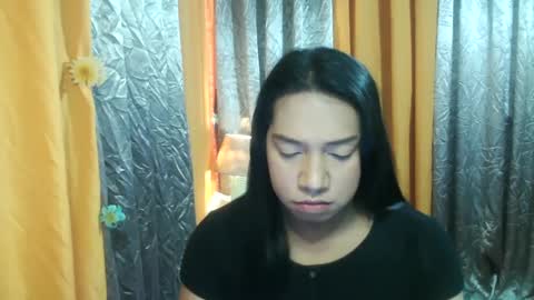 Ellah online show from 02.05.25