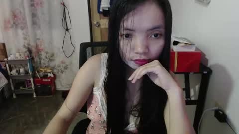 Ellah online show from 11.17.25