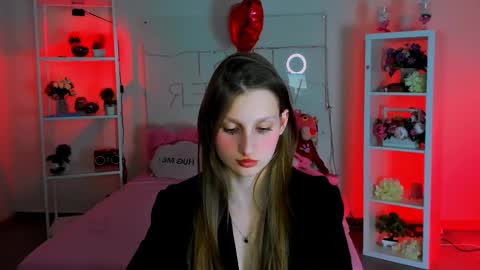 Snapshot of ellahorton chatting on 02.27.25 Ella online show from 02.27.25