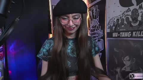 follow me on instagram .    online show from 01.31.25