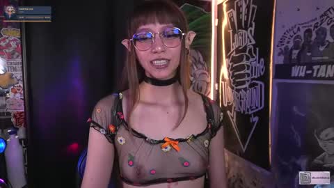 follow me on instagram .    online show from 09.22.25