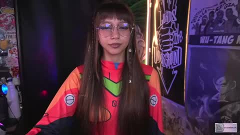 follow me on instagram .    online show from 10.05.25