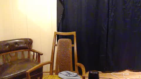 elle online show from 09.30.25