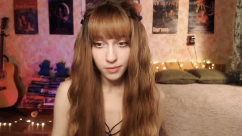Snapshot of ellie_friendly chatting on 12.26.24 ellie_friendly online show from 12.26.24