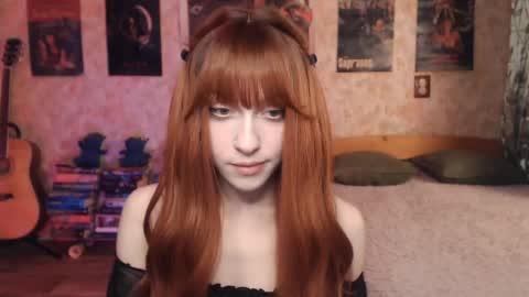 Snapshot of ellie_friendly chatting on 09.30.25 ellie_friendly online show from 09.30.25