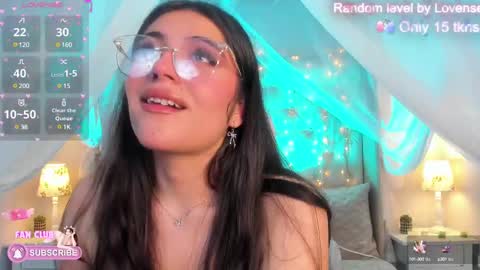 Snapshot of ellie_jhonson_ chatting on 02.23.25  Ellie Jhonson  online show from 02.23.25