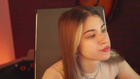 elliecutes online show from 02.22.25