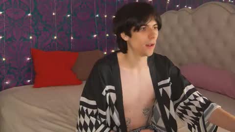 ellis_rin online show from 10.27.25