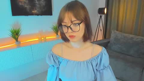 Snapshot of ellyford chatting on 01.17.25 Elly online show from 01.17.25