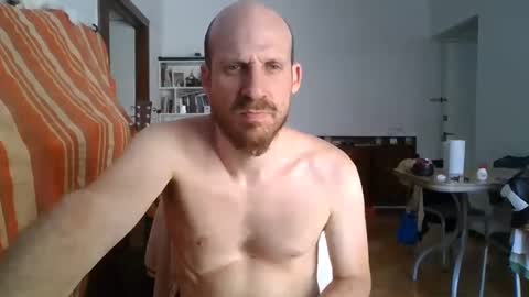 Snapshot of elmatirestrepo chatting on 01.02.25 Mati Restrepo online show from 01.02.25