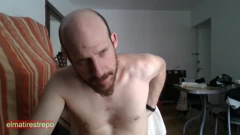 Snapshot of elmatirestrepo chatting on 01.12.25 Mati Restrepo online show from 01.12.25