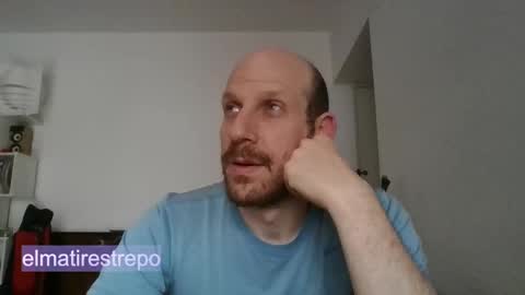 Snapshot of elmatirestrepo chatting on 10.12.25 Mati Restrepo online show from 10.12.25