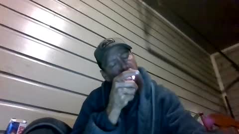 Snapshot of elwooood7 chatting on 11.08.25 elwooood7 online show from 11.08.25