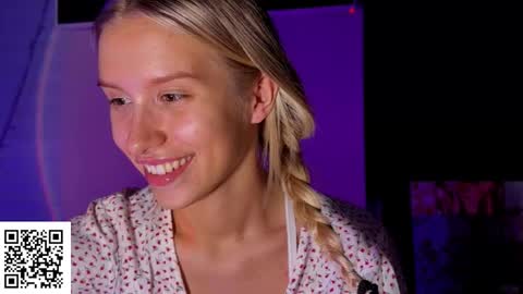 Elysia online show from 11.10.25