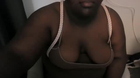 Snapshot of emberjoywoods chatting on 02.28.25 Empress Ember online show from 02.28.25